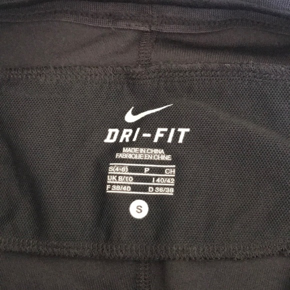 Nike dri-fit shorts, size small. - Picture 3 of 5